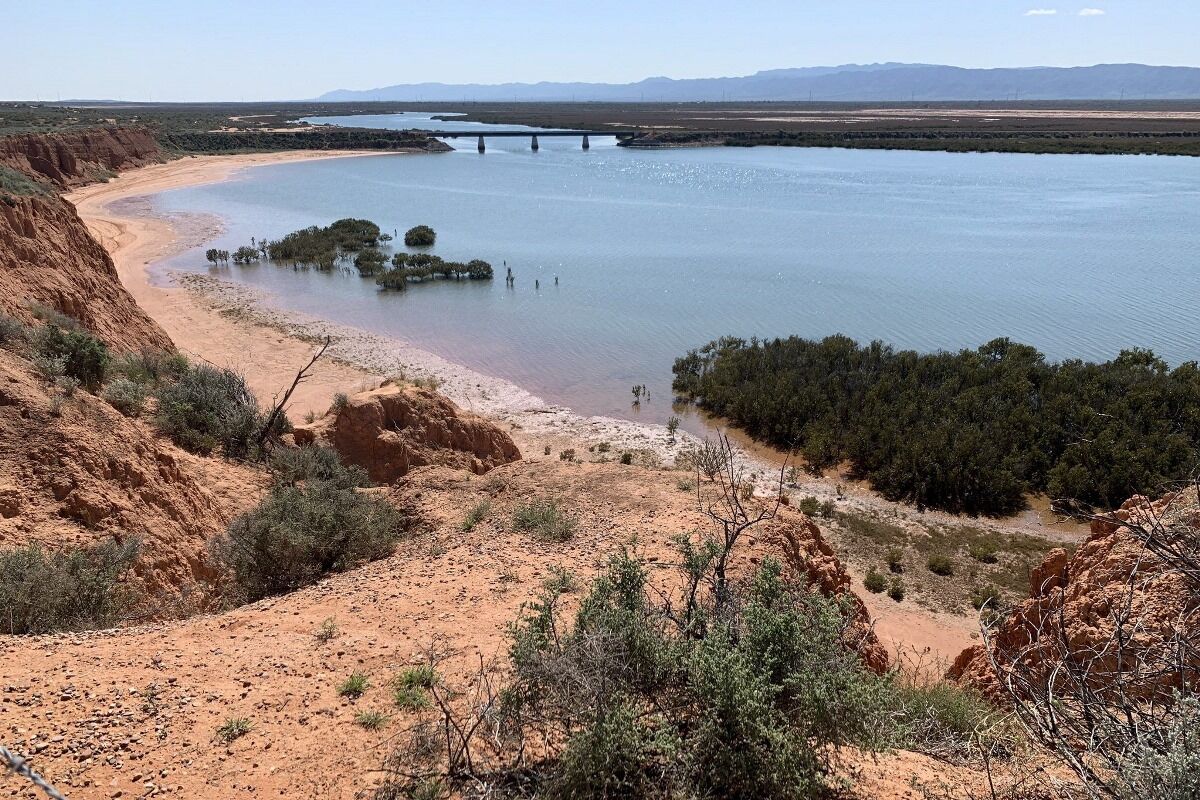 Matthew Flinders Red Cliff Lookout